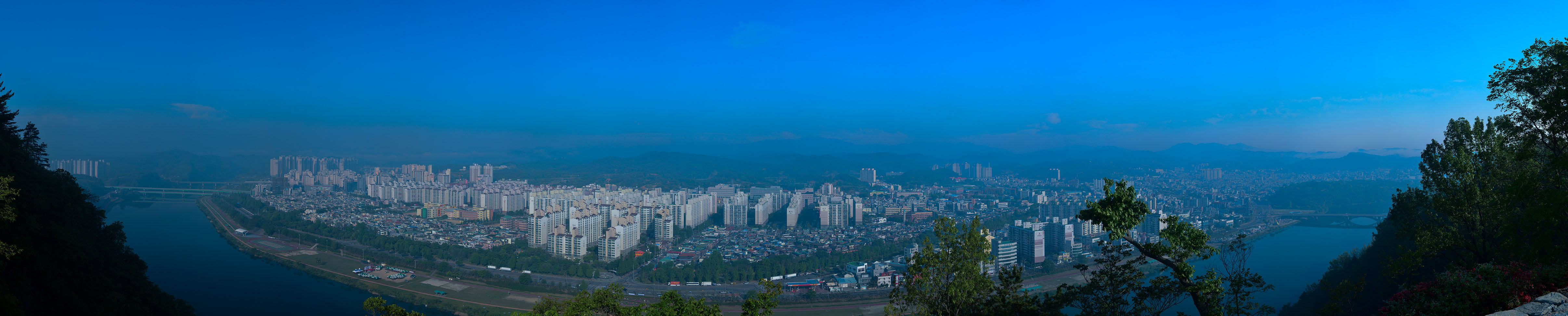 W-180429-_Panorama-2.jpg