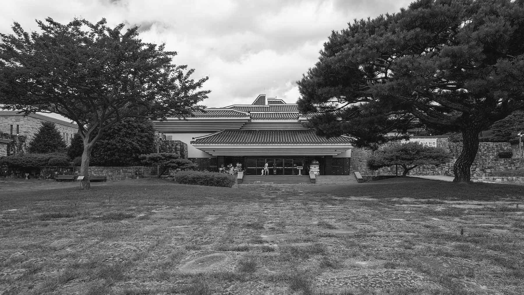 W-BW-PE8_4335.jpg