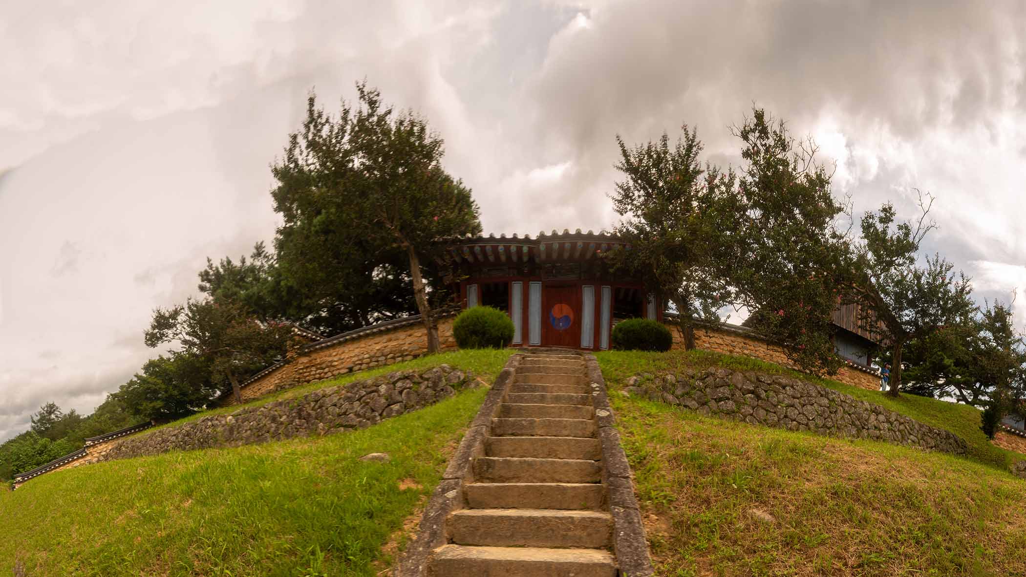 W-250917-5-20-Pano-C.jpg