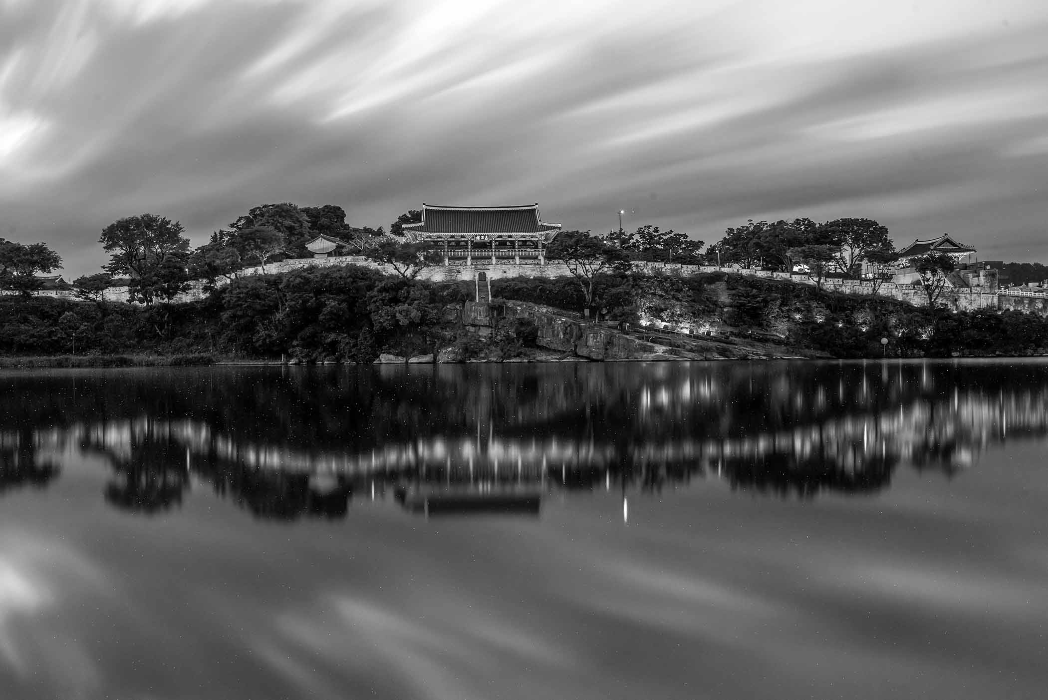 W-BW-PE8_1189.jpg