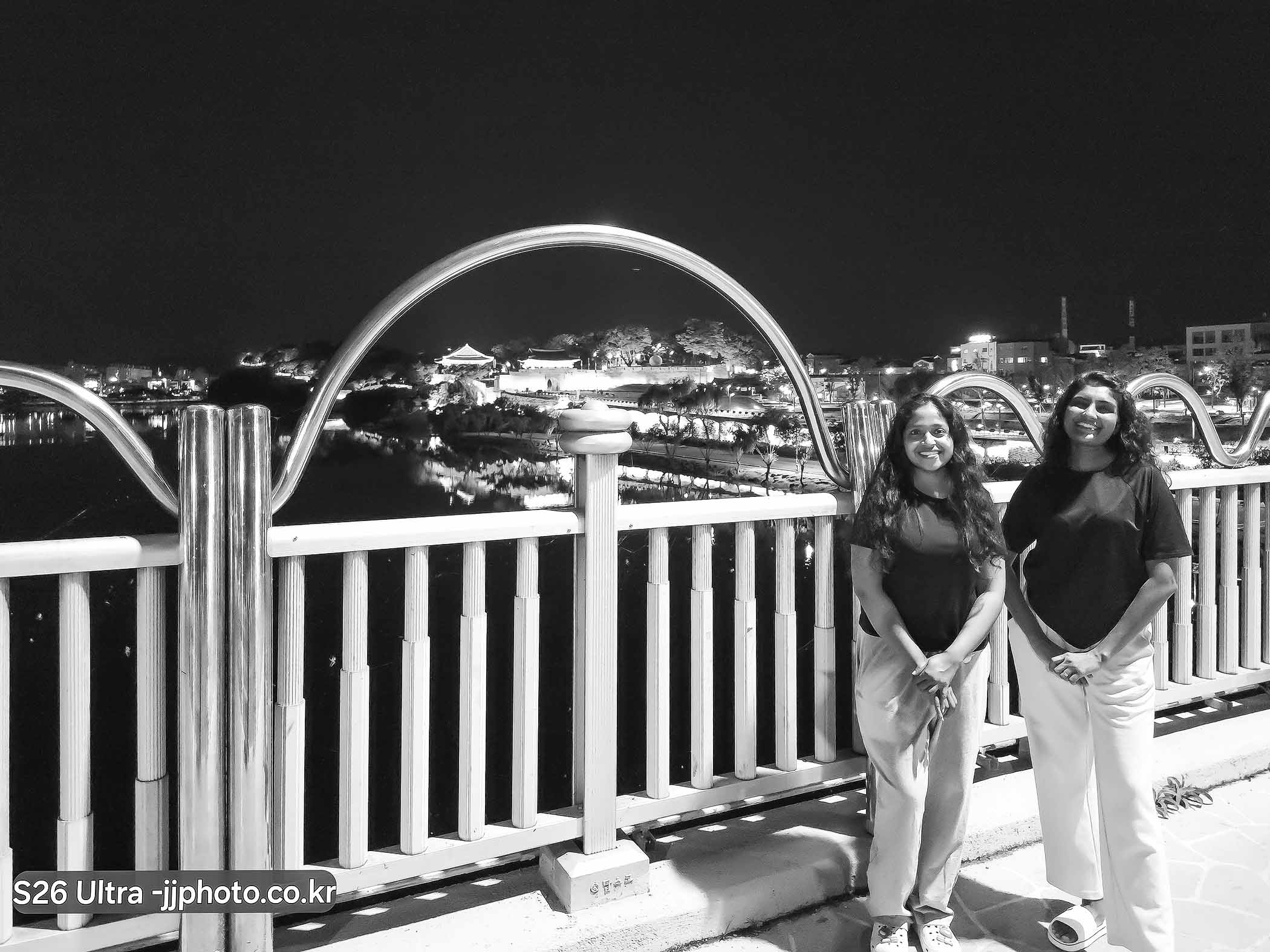 W-BW-KakaoTalk_20260704_232402629_02.jpg