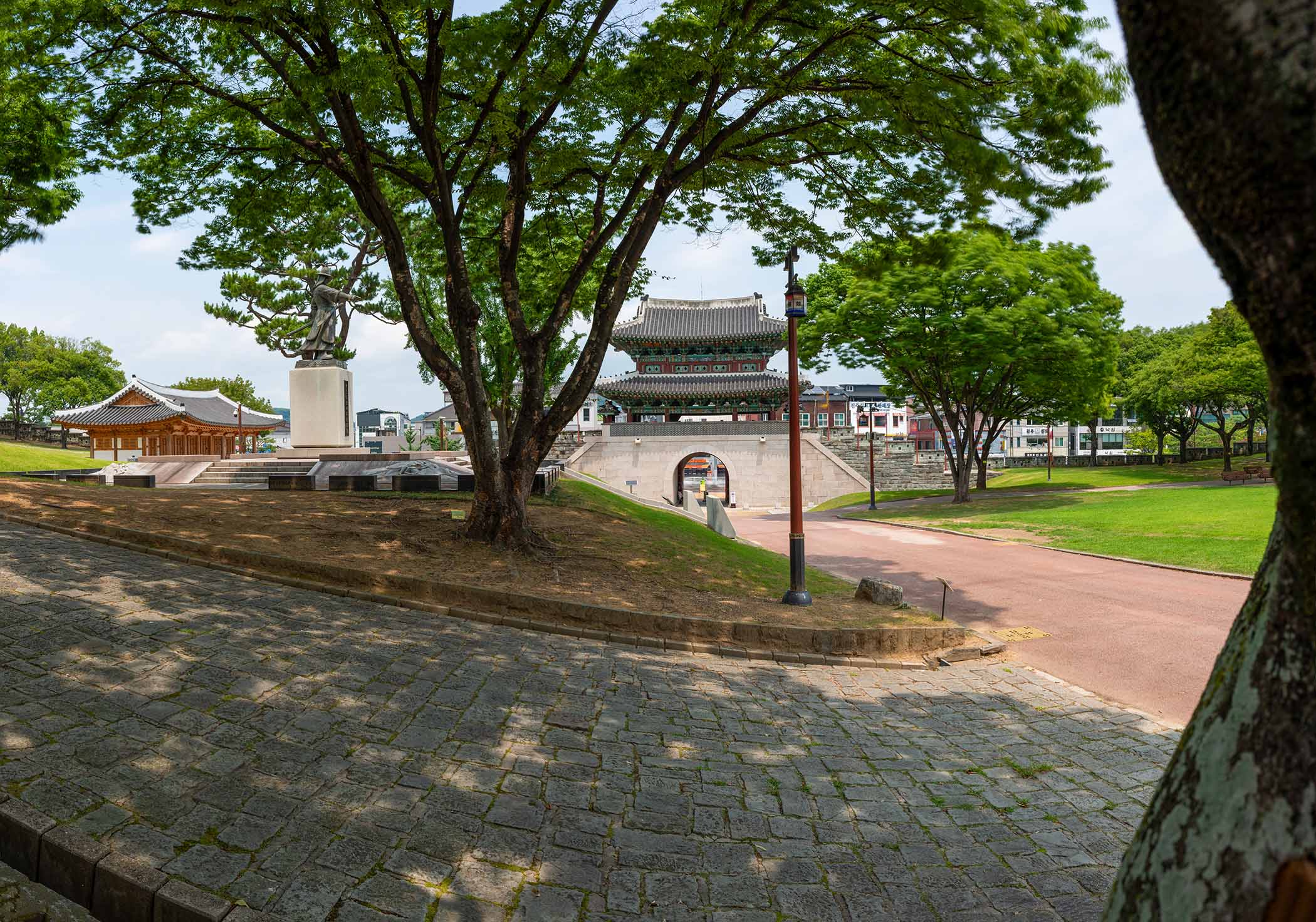 W-260717-1-35-Pano.jpg