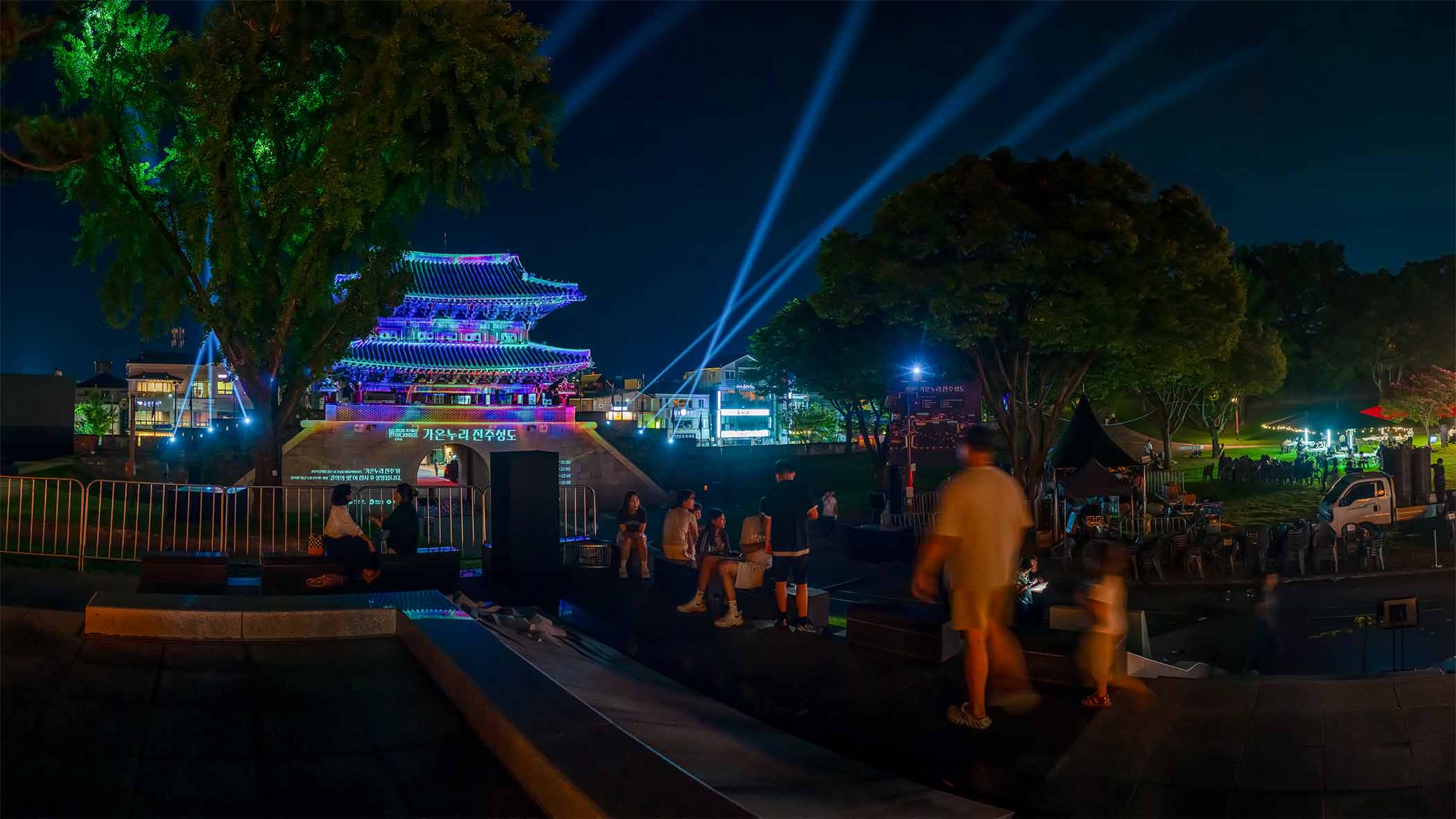 W-260814-1-28-Pano-C-3.jpg
